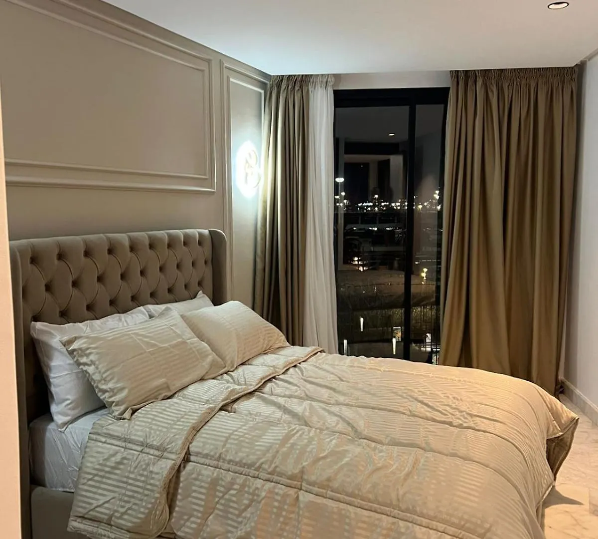 Confort Urbain Casablanca Vue Acces Gare Casa Port דירה